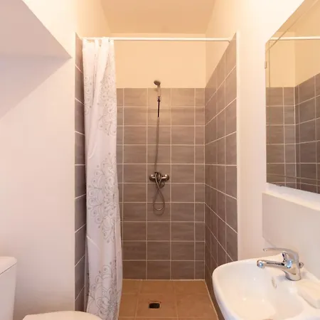 Welcome To No5 * Sarlat