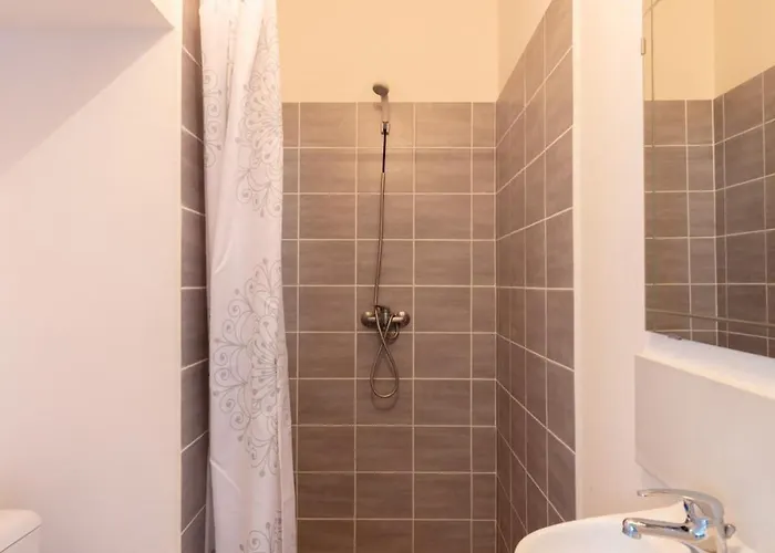 Welcome To No5 * Sarlat-la-Canéda